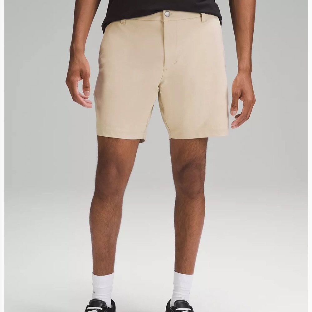 Lululemon Men’s Commission Short 7” Warpstreme